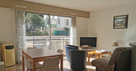 T2 45M² classé 3* , balcon et garage, 2ème Etage ascenseur, Marie Eugénie, avenue du Vallespir – Chamoulaud