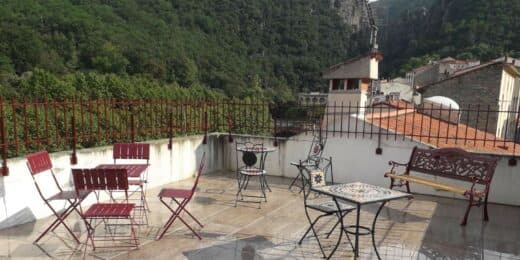 Appartement nostra senyora propriétaire sci cjv2015 - terrasse commune