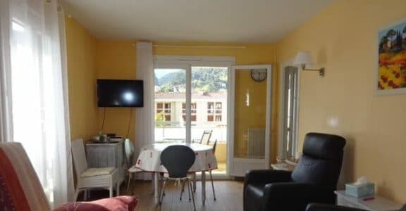 T2 -40 M2,climatisé,1 rue des Cèdres. Quartier Petite Provence- Caroff