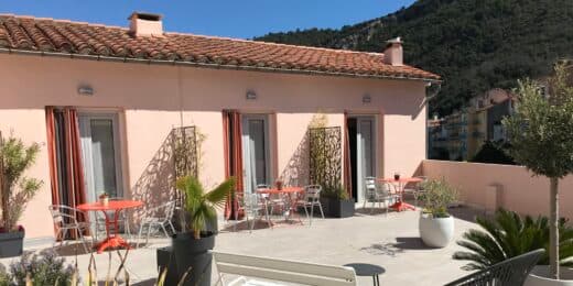 T1 N° 12 calme avec Terrasse